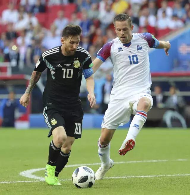 冰岛全队上下不务正业,驻华大使说冰岛队