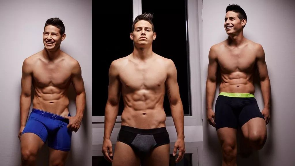 c罗第一次成为足球先生的表现,c罗成为足球先生的表现