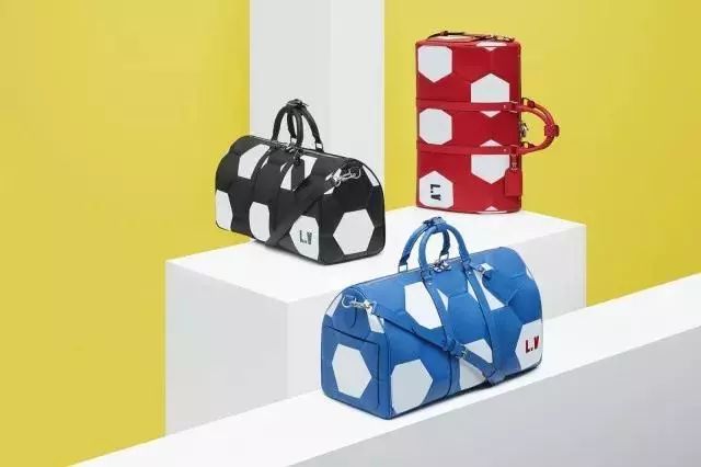 2022世界杯联名款轻奢杯,世界杯联名款足球