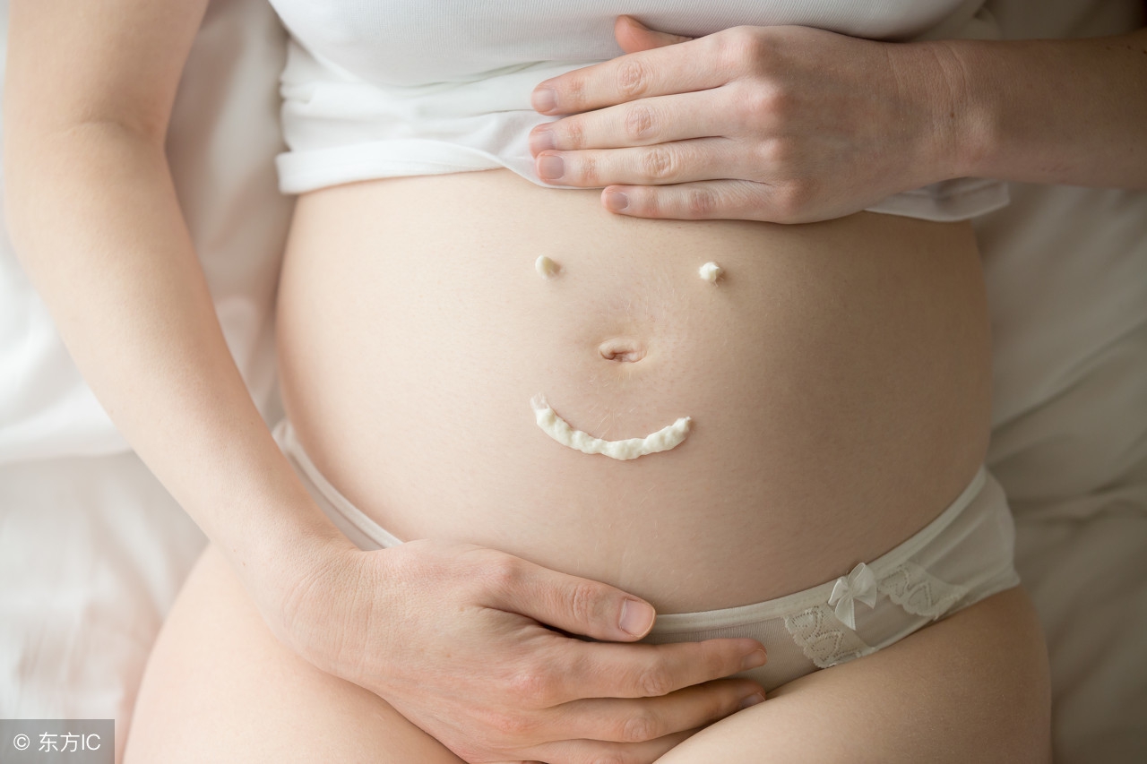 孕期同房胎儿是种什么感受？胎儿健康问题和同房注意事项