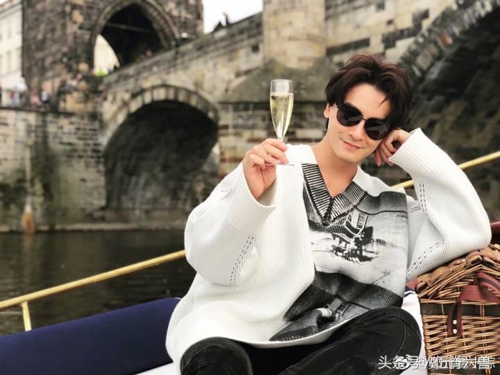 高颜值男演员郑元畅,郑元畅真实片酬一集多少钱