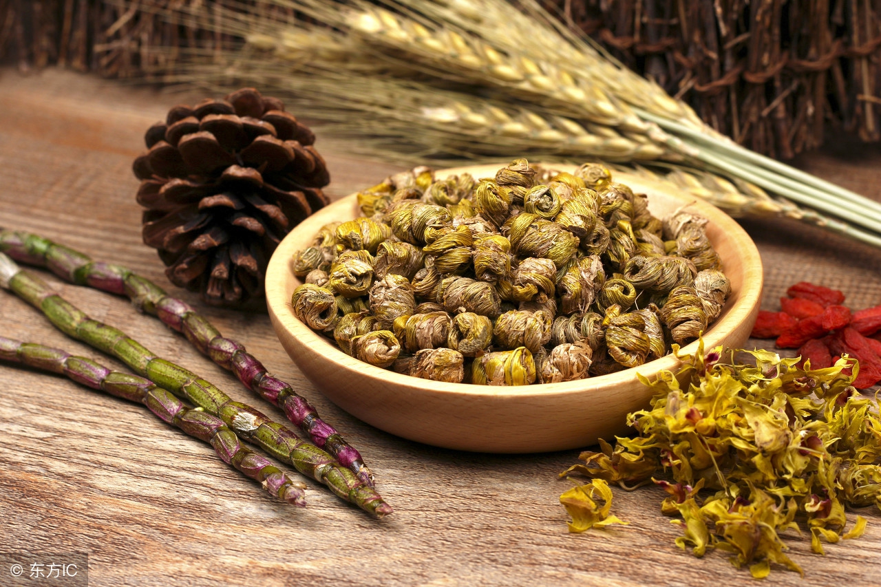 阴虚内热寒痰壅肺有中药调理,阴虚潮热盗汗是清火还是滋阴