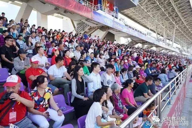 赛马现场直播电台,赛马直播间在线观看新疆