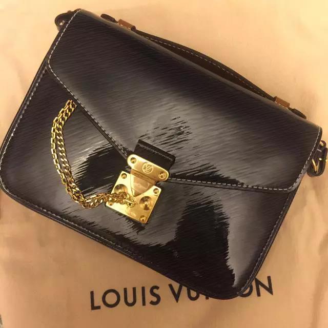 选一款实用性高的lv包包,lv的哪款包包比较百搭