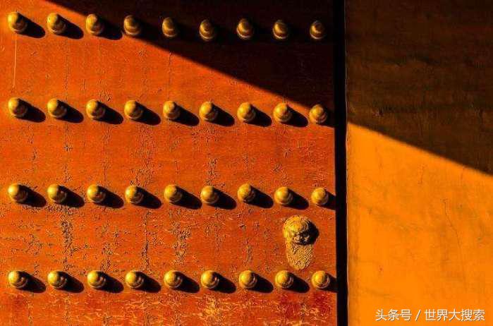 紫禁城门钉之谜,紫禁城的门钉讲解