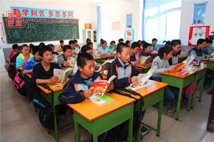 少年心脏猝死急救,胸口刺痛像针扎是猝死的前兆吗