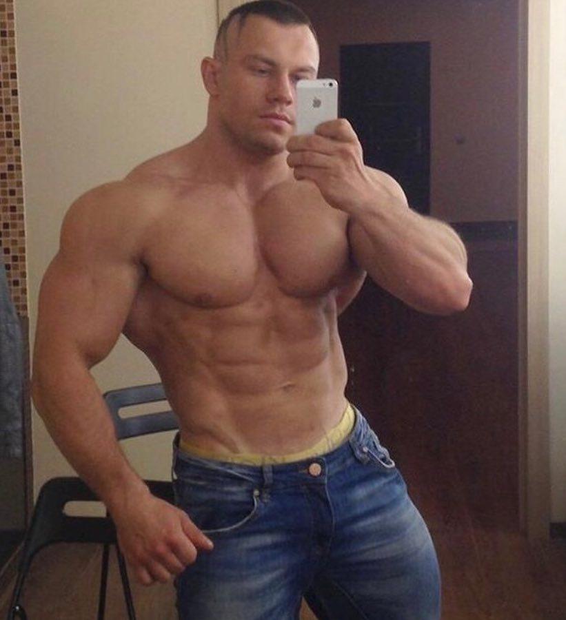 怎么让手臂肌肉线条明显无器械,学生党怎么样手臂肌肉线条变清晰