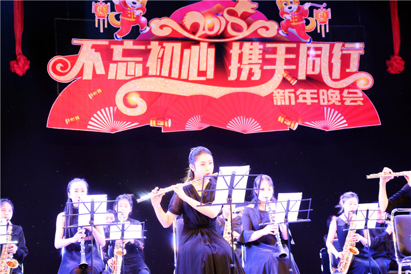 达高中柴市街校区高考升学率,达高中来凤分校