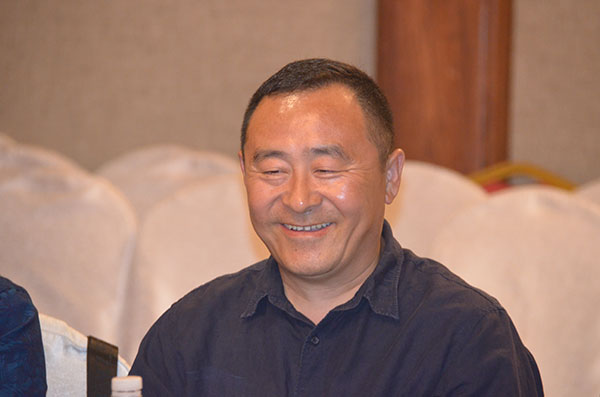 “诗意亮美嘉”文学采风活动成功举行