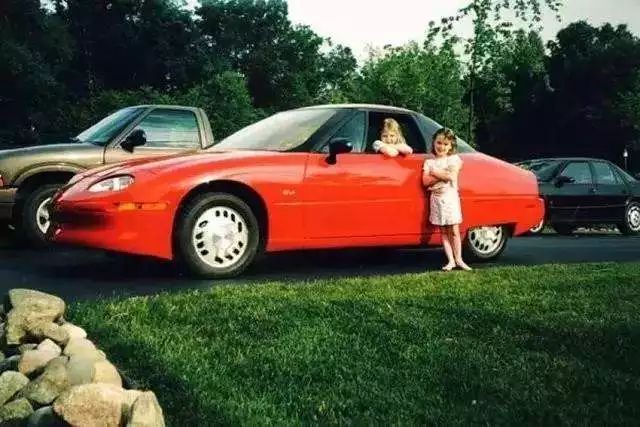 究竟买燃油车好还是混动新能源,到底买混动好还是电动好