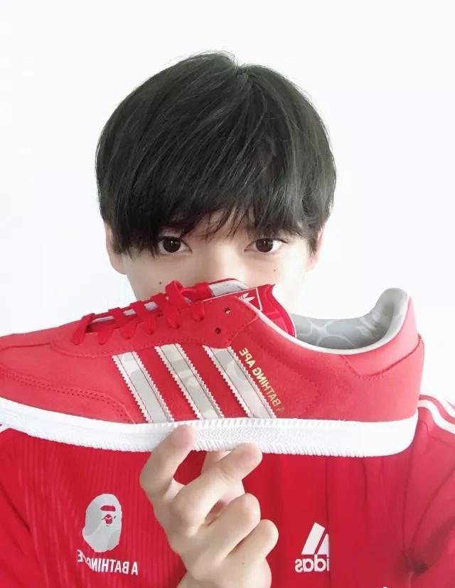 潮爆了的带货王？竟然是这支球队这款球衣？！