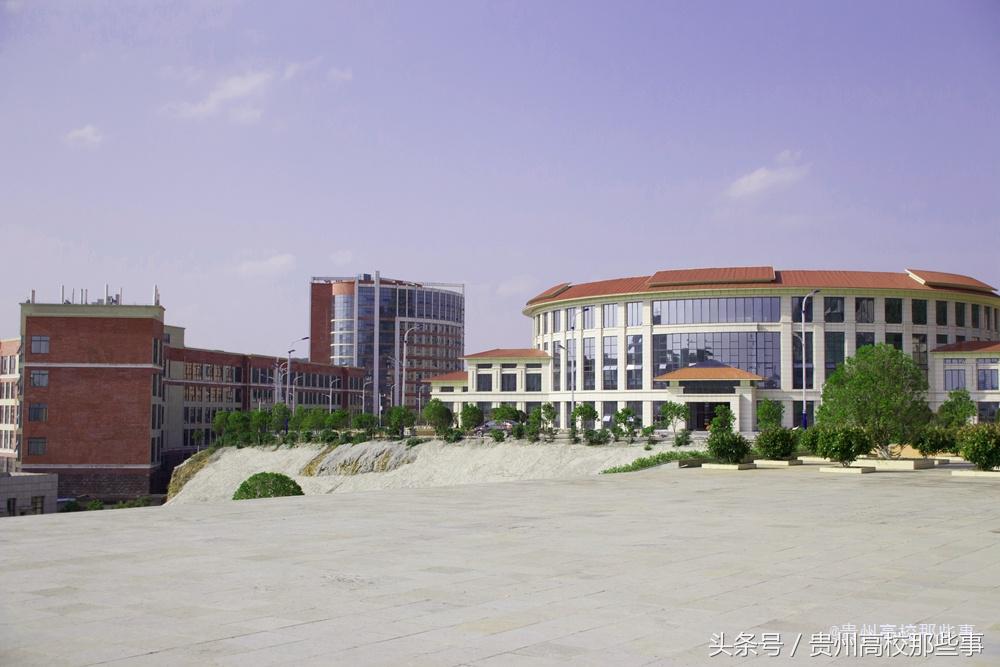 填志愿选贵州专科学校建议一下,贵州文史类大专院校