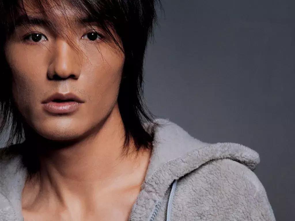 閫佺粰姝ｅ湪鎵撴嫾鐨勪綘鎰熶汉闊充箰,閫佺粰姝ｅ湪鎵撴嫾鐨勪綘瑙嗛