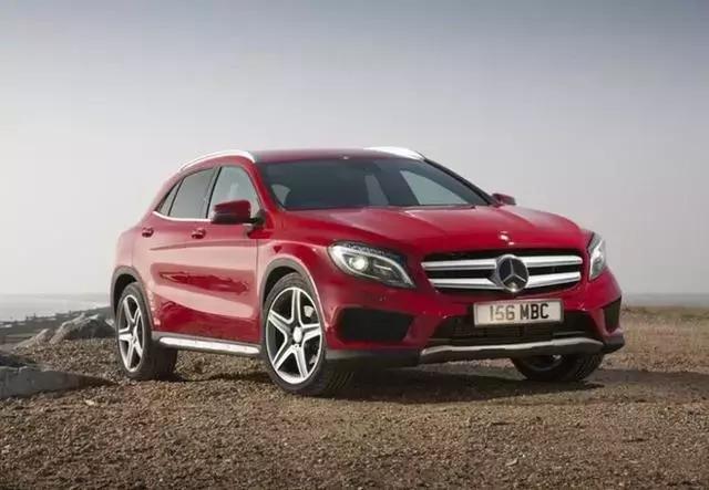 皮实长途舒适操控好的混动中型suv,20万内豪华家享大6座suv全新荣威rx9