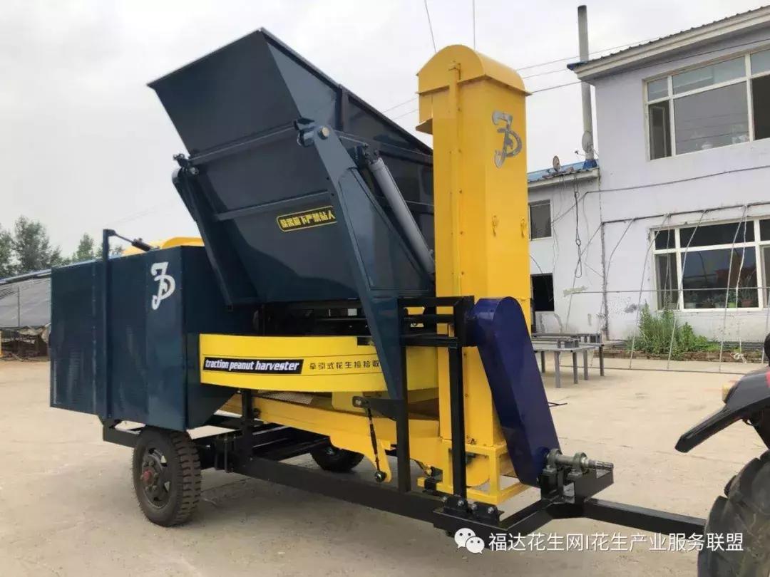 自走式花生摘果机最新款,福德花生翻秧机怎么样