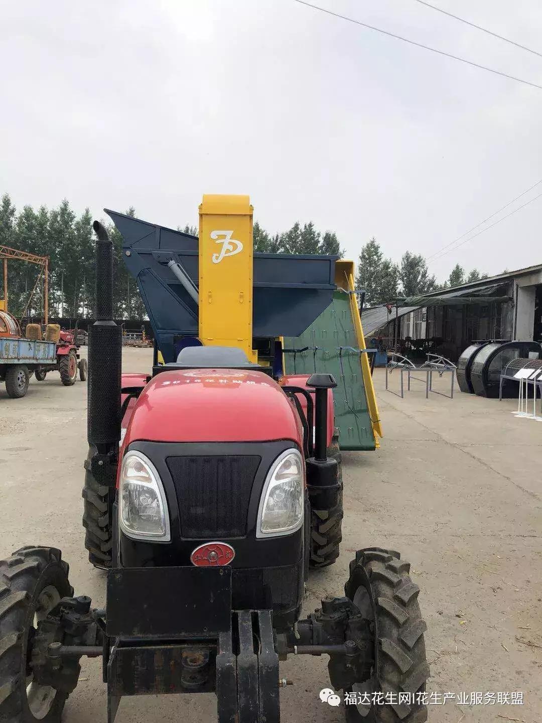 自走式花生摘果机最新款,福德花生翻秧机怎么样