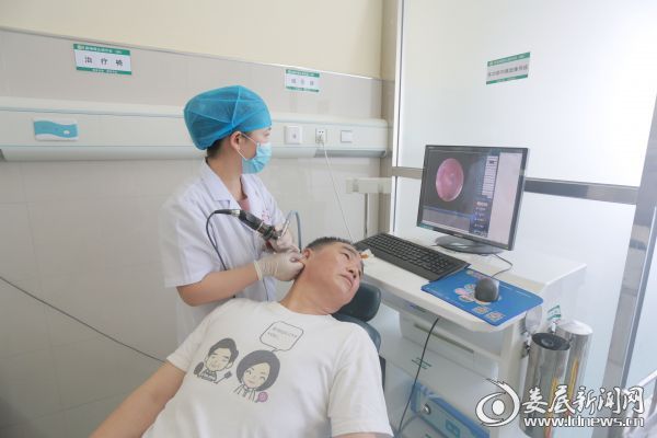 娄底治疗面瘫的专家,娄底市中心医院急救