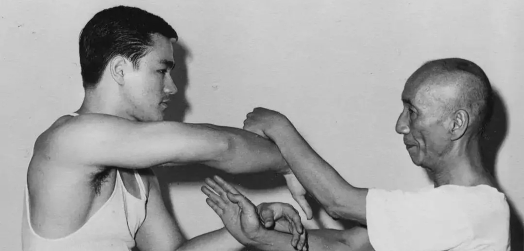 李小龙的演技怎么样,李小龙武功是不是梁小龙教的