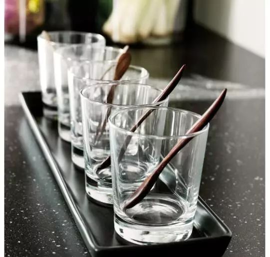 宜家玻璃杯自爆为什么,宜家水杯爆炸最终结果