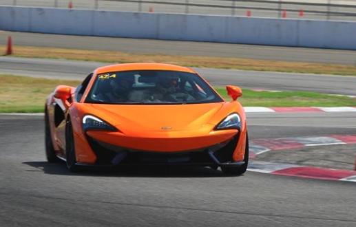 玩姿态就绝交!他的GT3只会活在赛道里|玩家