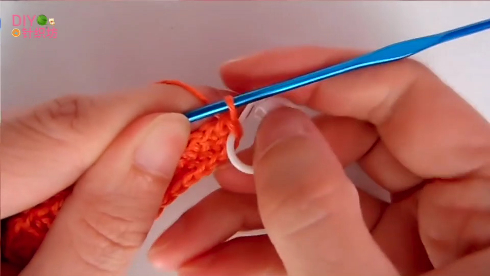 儿童鞋垫的钩织教程图,毛线钩织宝宝鞋垫左右大小不一样