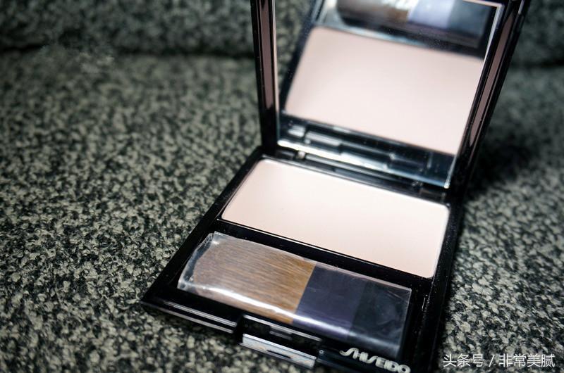 美妆博主推荐平价高光眼影盘,美妆高光推荐