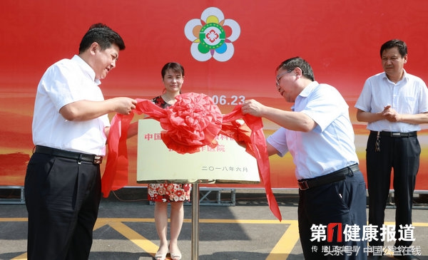 潍坊眼科医院与莒县人民医院眼科,莒县人民医院眼科在新院区