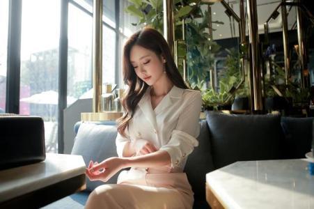 孙允珠写真照曝光，网友：这女人和女人之间的差别就出来了！