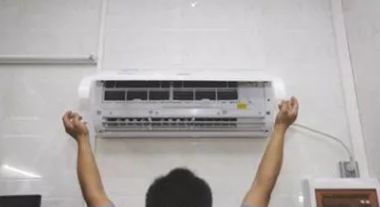 夏天一年没用的空调怎么洗,自己在家把空调洗一洗太脏了