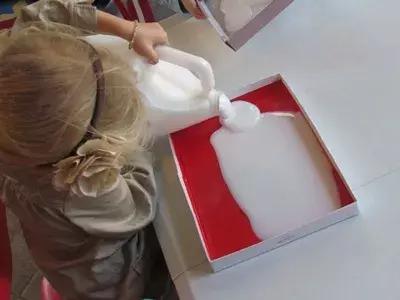 鞋盒变废为宝,鞋盒变废为宝简单又漂亮不用墙纸