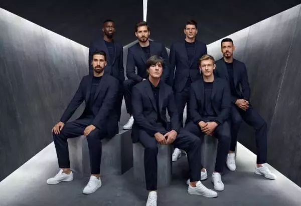 为什么世界杯需要那么多球场,为什么世界杯要选在晚上