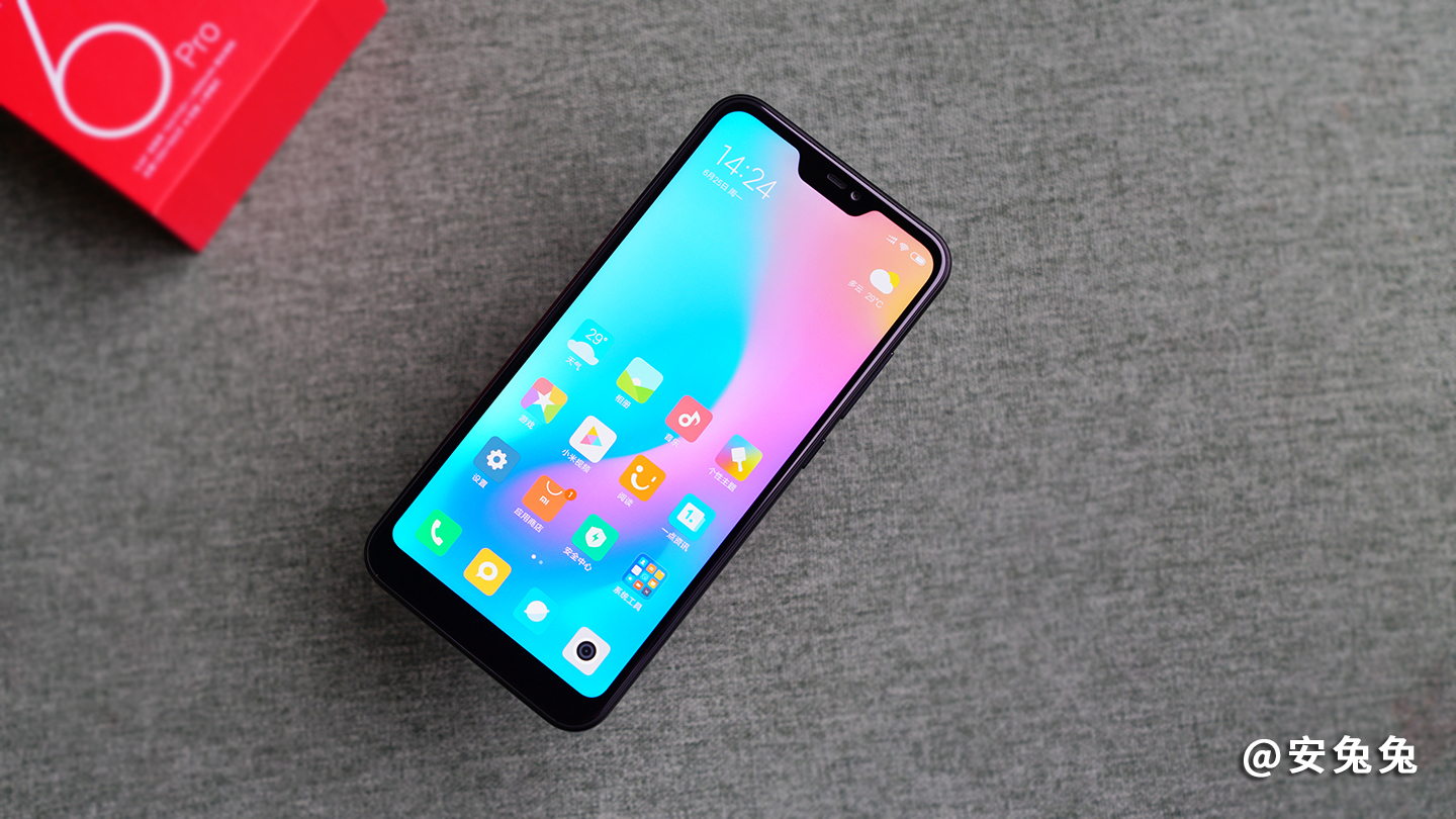 红米6Pro评测:4000mAh电池,FHD+屏幕,满意吗?