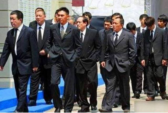 越南黑帮与华人黑帮,越南黑帮有哪些帮派