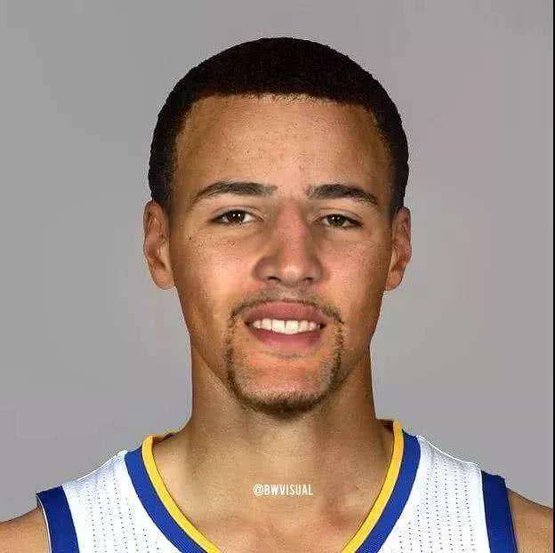 鐩樼偣nba鐞冩槦缁忓吀鎾炶劯鏃跺埢,鐪艰姳缂贡绡悆