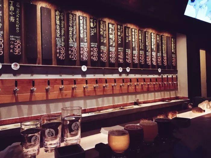 电视塔喝酒的地方,西安电视塔看球喝酒的地方