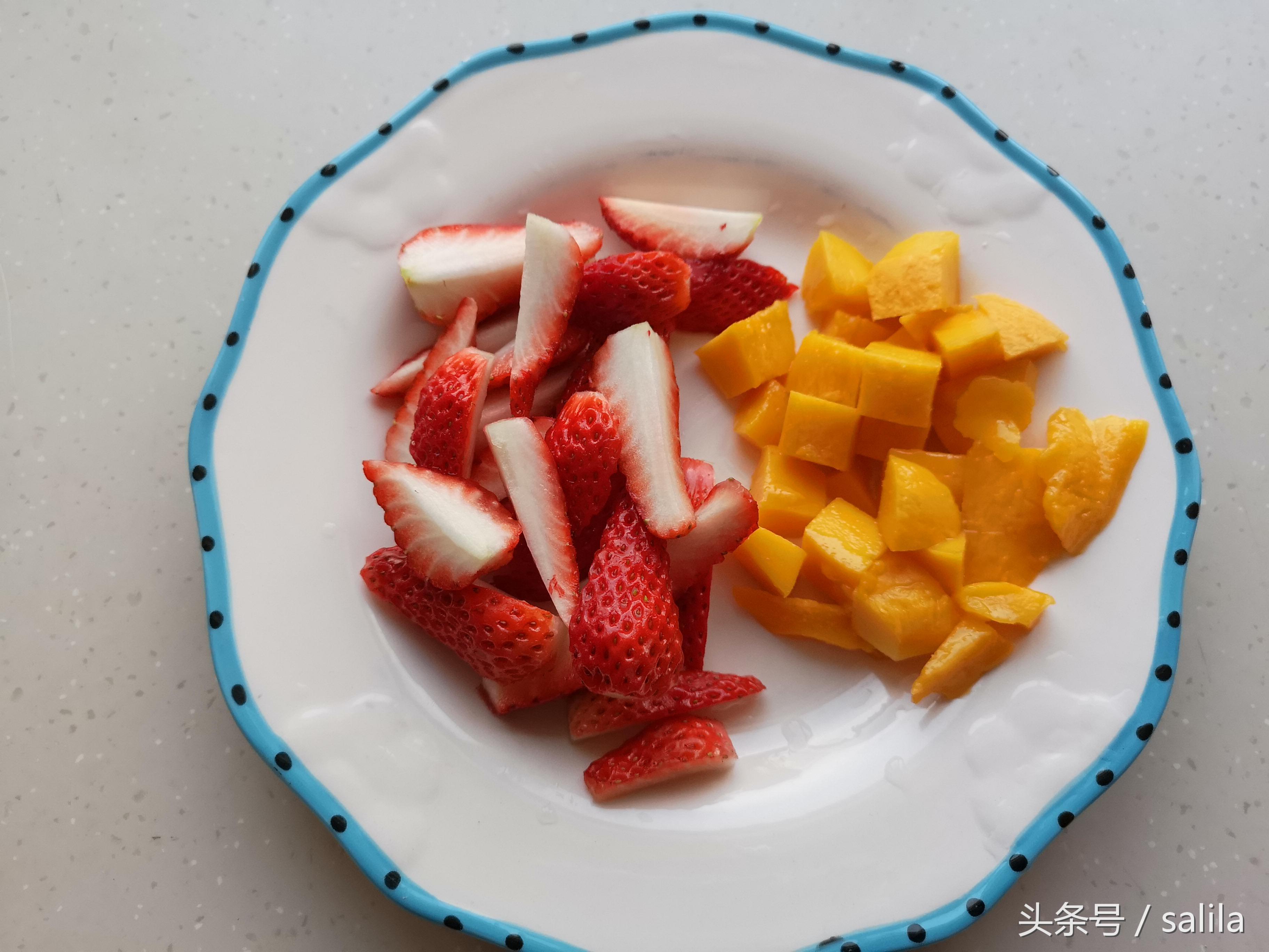 做冰沙的简单方法用冰箱,在家怎么自己做冰沙没有工具