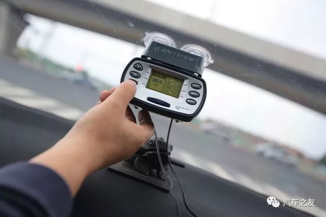 邓禄普轮胎ec300什么意思,邓禄普ec300+对比朝阳轮胎