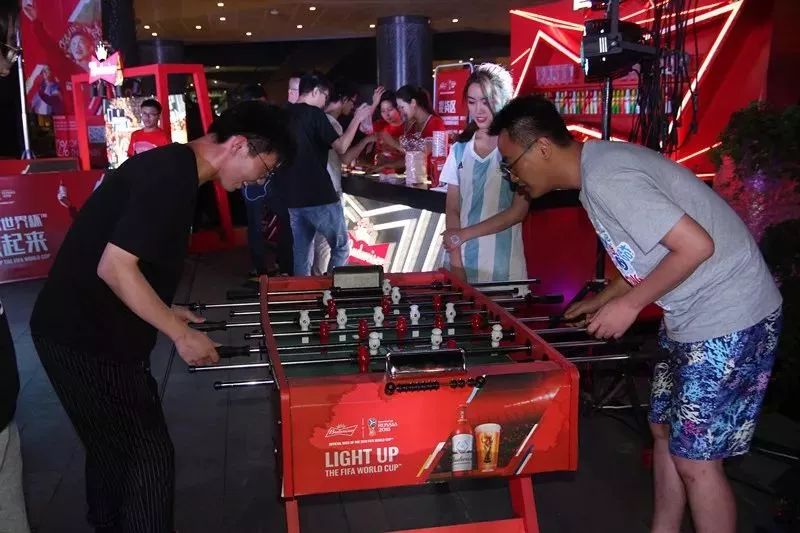 世界百大dj超燃现场,世界百大dj酒吧热播歌曲