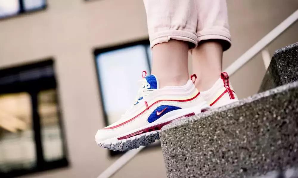 今夏性价比高的球鞋,颜色激进的球鞋