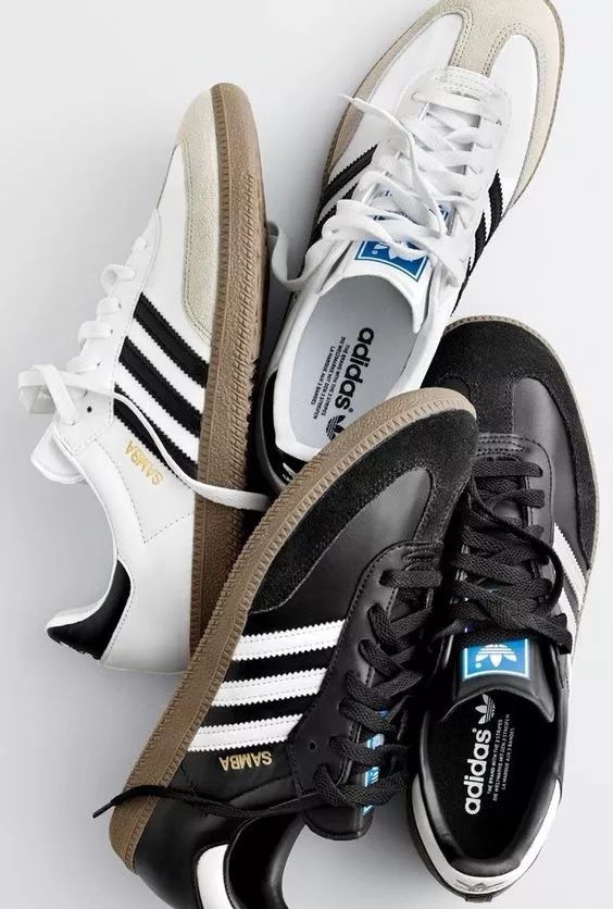 世界杯里的足球鞋,世界杯上的足球鞋