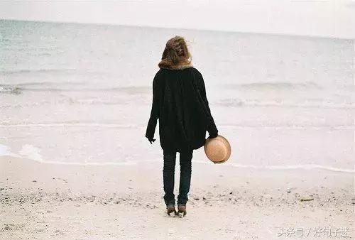 说说心情人生感悟句子伤感简单,自己生日孤独伤感的句子说说心情