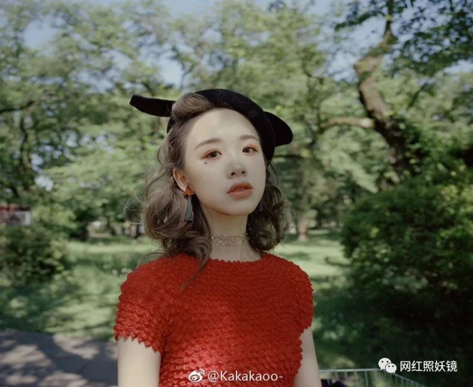 张辛苑化妆台图片,张辛苑美妆