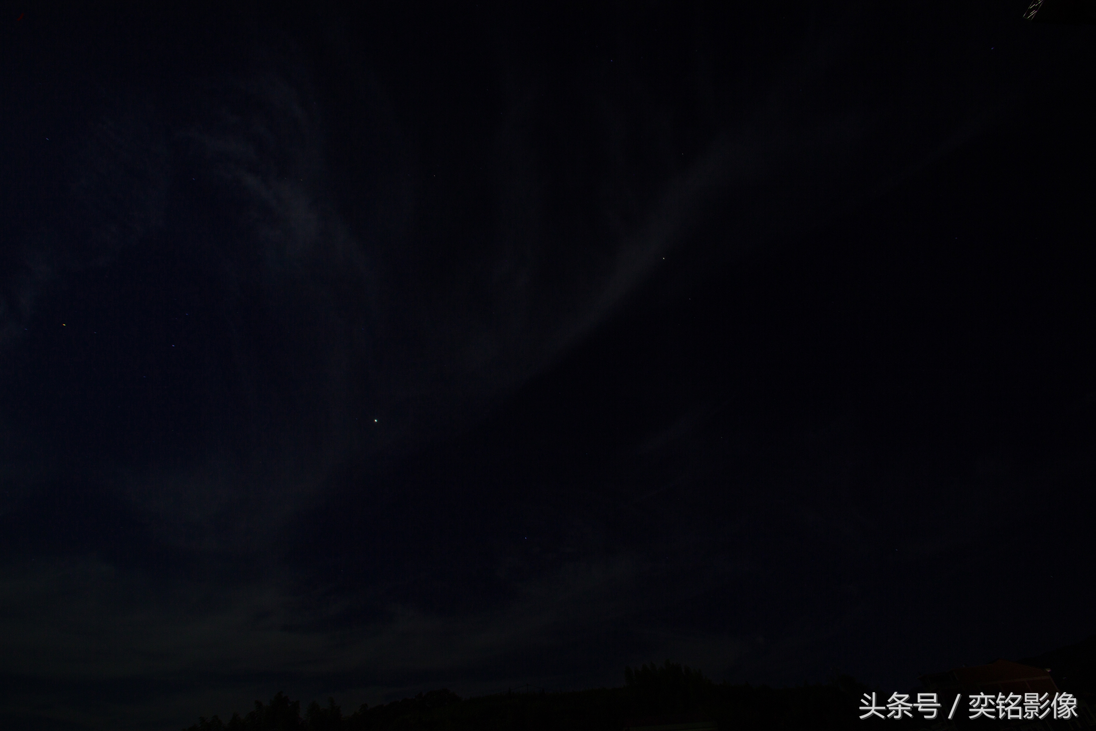 夜间拍摄星空小技巧,夜景星空图拍摄技巧