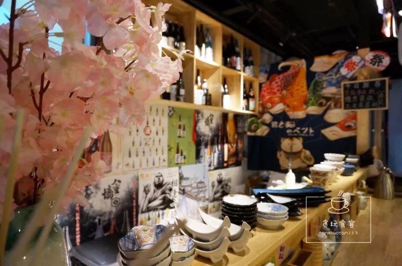 日向酒场，在二次元的居酒屋，你吃的是江湖