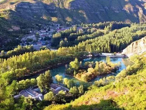 距离北京2个小时左右的景点,距离北京两小时左右的地方