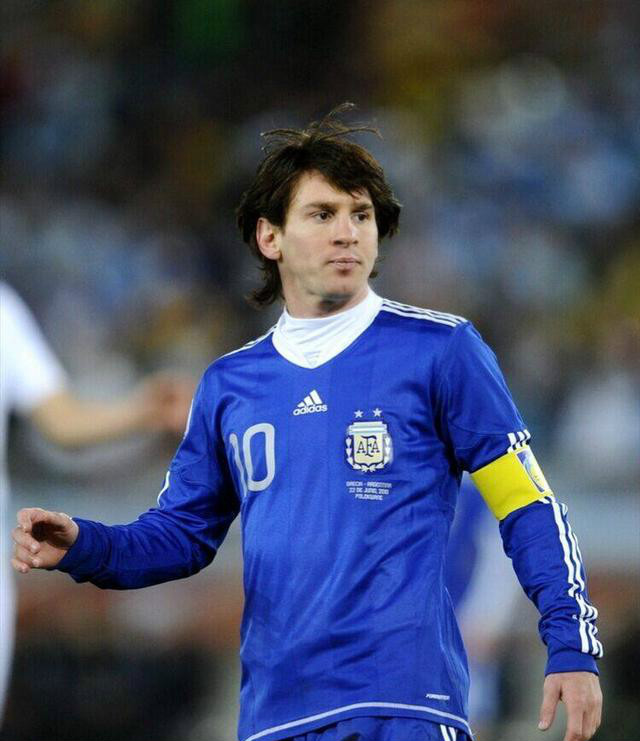 世界足坛史上十大巨星第一名,世界足坛史上十大巨星排名