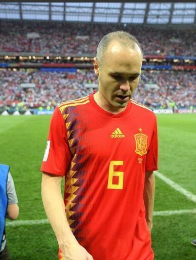 小白退出俱乐部,小白退出世界杯