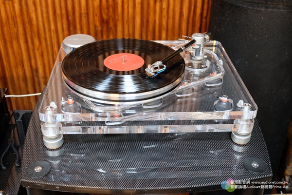 伪装成入门级的旗舰之作：VertereMG-1黑胶唱盘