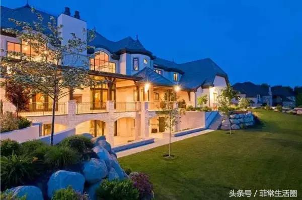 在菲律宾首都买一套房的钱，去别的国家可以买点啥……