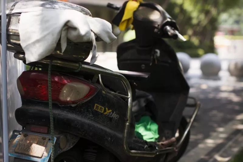 菜刀怎么磨什么角度才锋利耐用,不管菜刀有多钝大厨教你一招